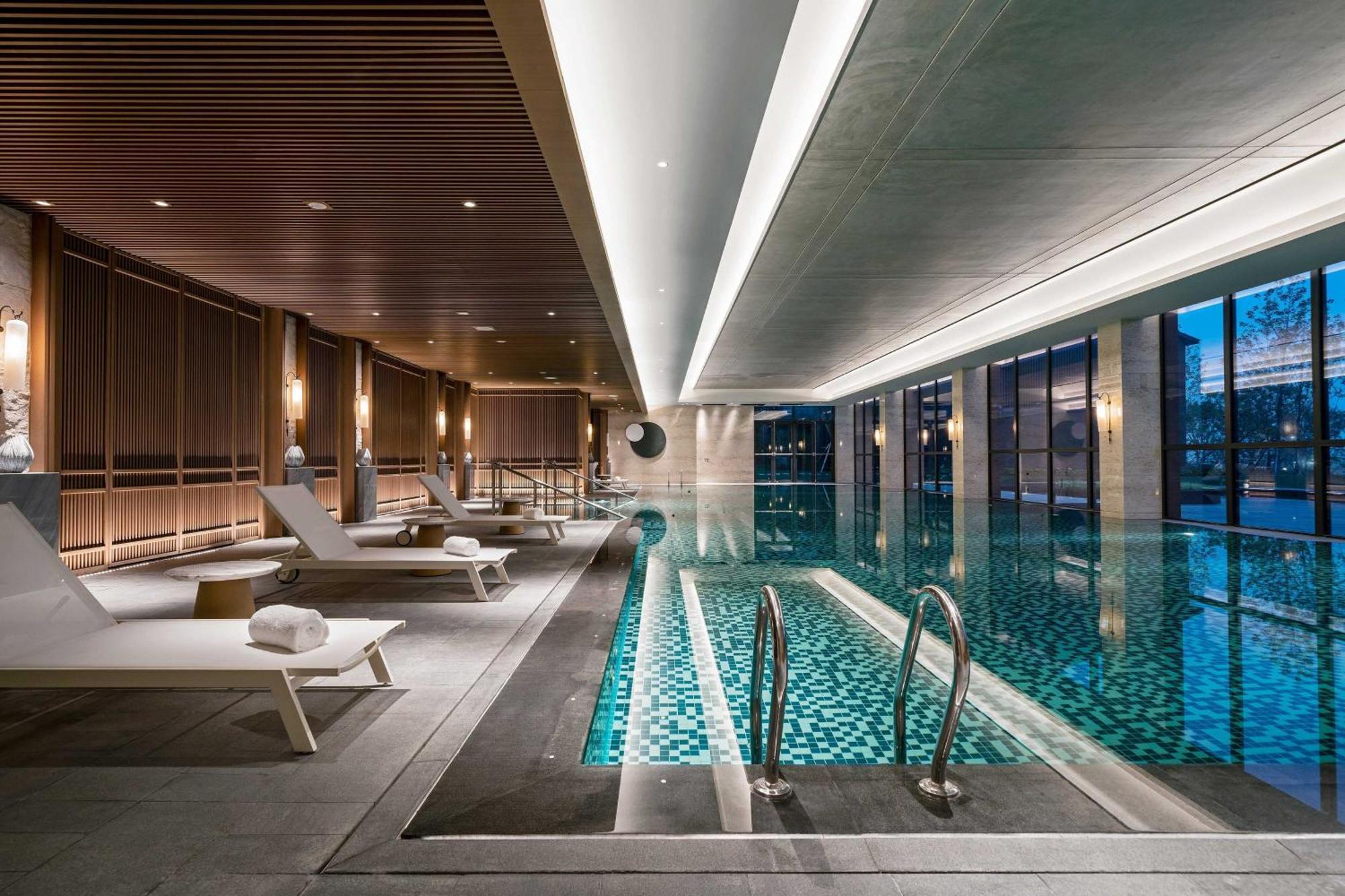 The Westin Nanjing Resort & Spa Bagian luar foto