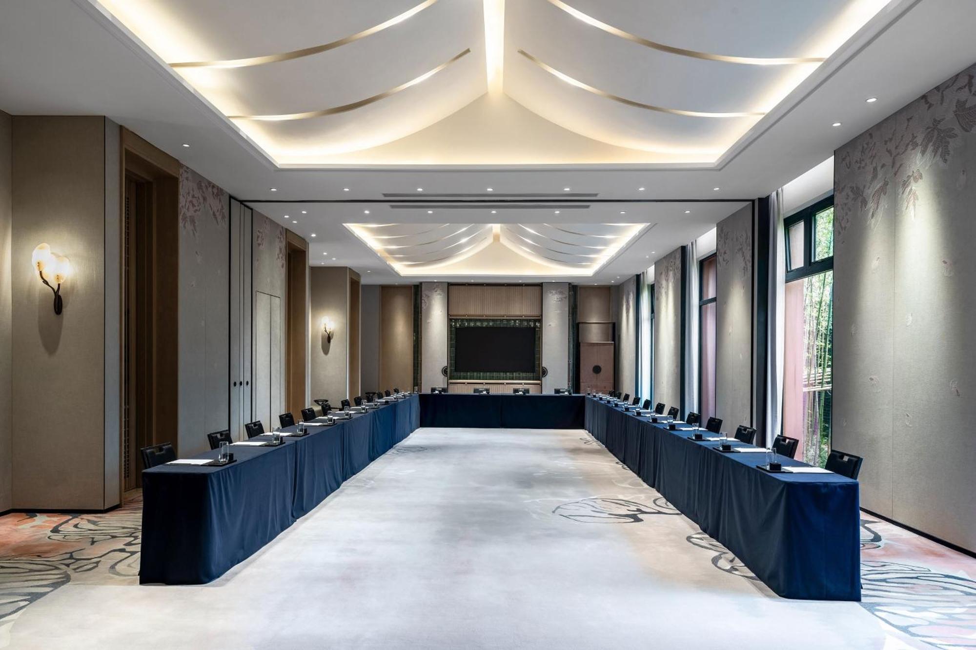 The Westin Nanjing Resort & Spa Bagian luar foto